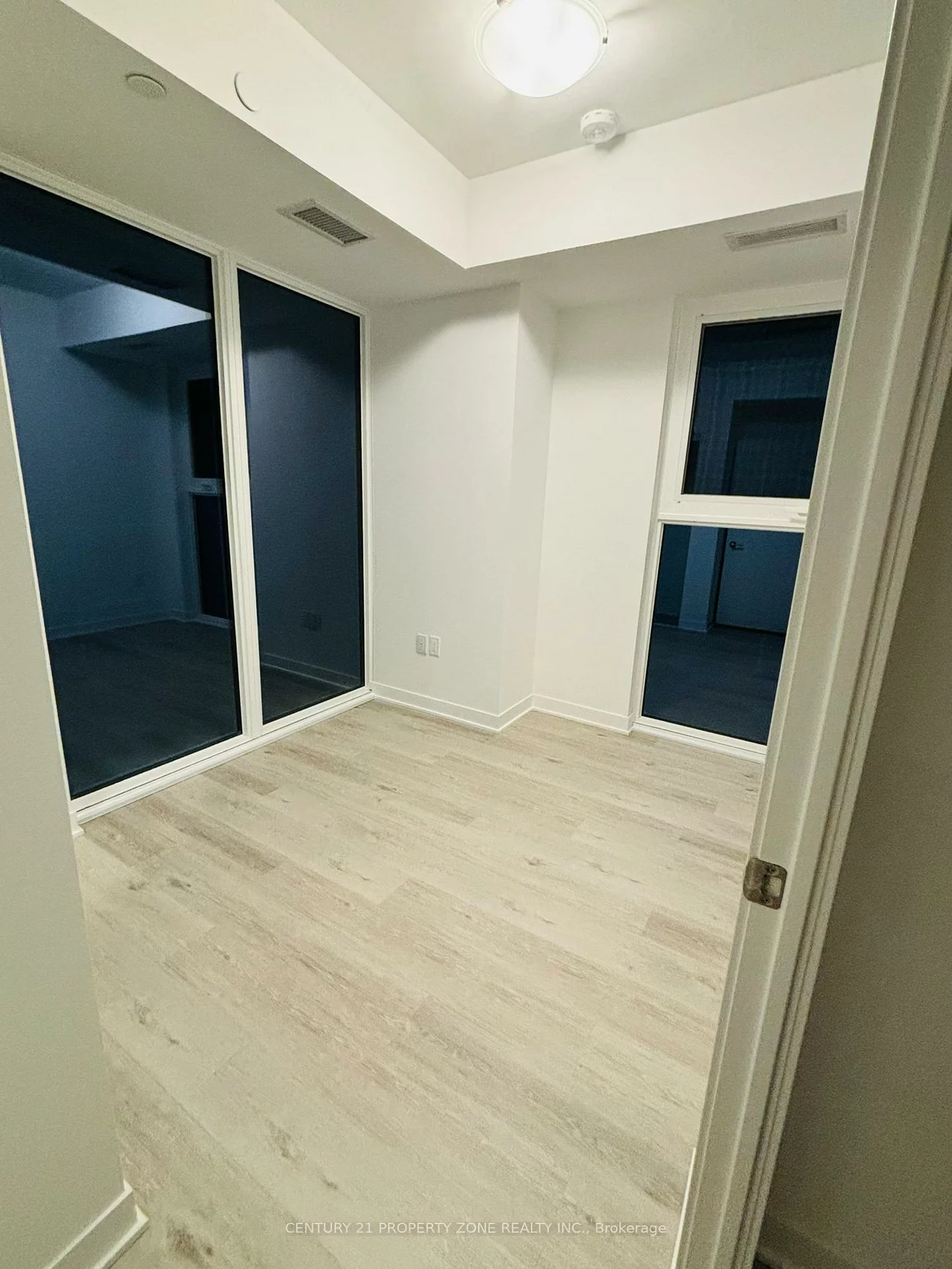 260, Malta, Fletcher's Creek South, Brampton