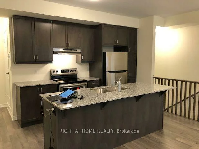230, Lagerfeld, Northwest Brampton, Brampton