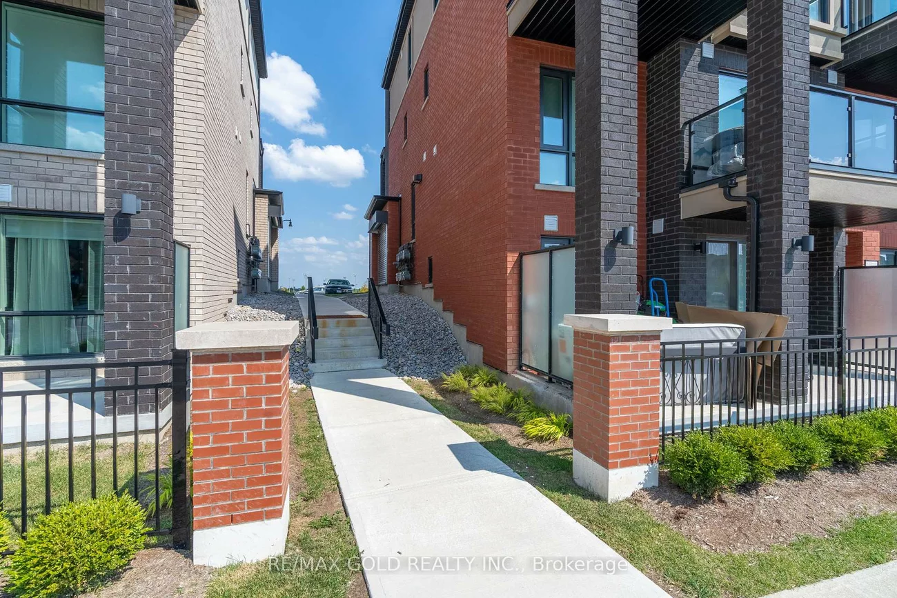 175, Veterans, Northwest Brampton, Brampton