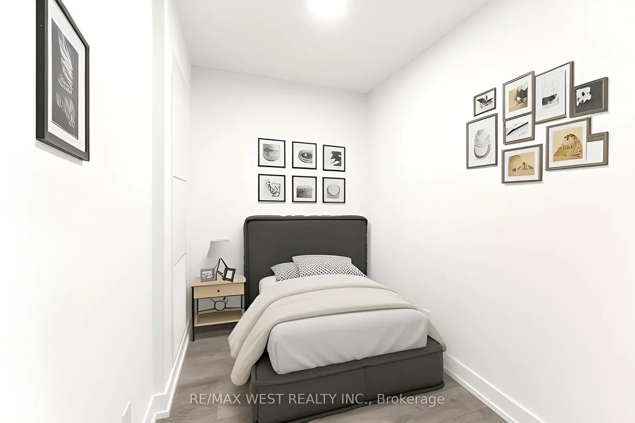 215, Veterans, Northwest Brampton, Brampton