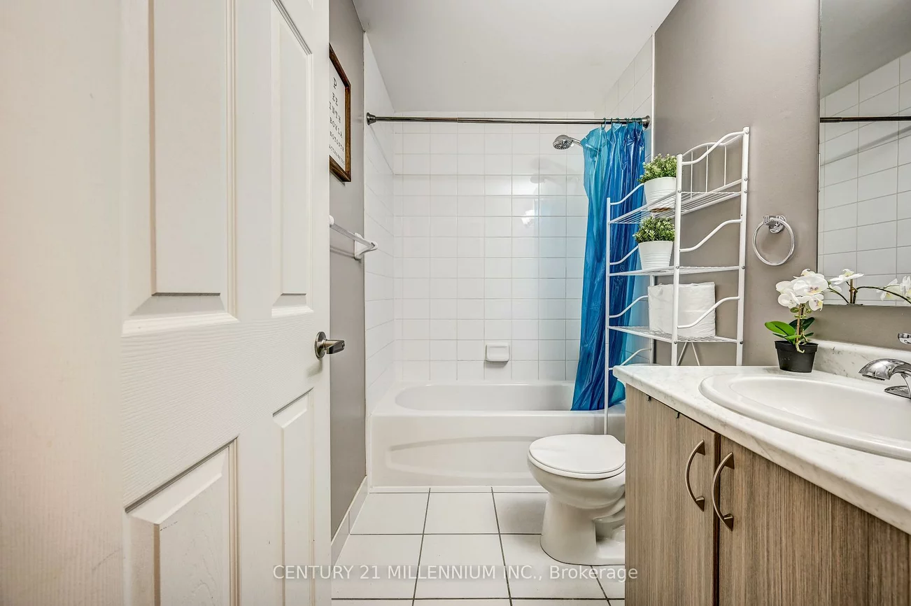 50, Sky Harbour, Brampton West, Brampton
