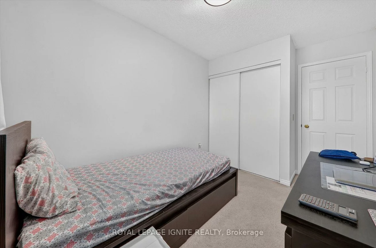 2, Sir Lou, Fletcher's Creek South, Brampton