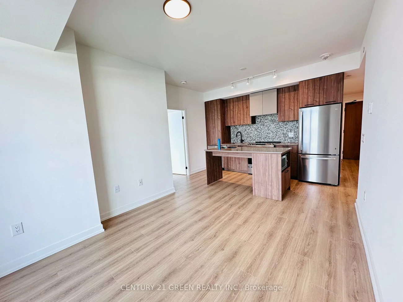 10, Lagerfeld, Northwest Brampton, Brampton
