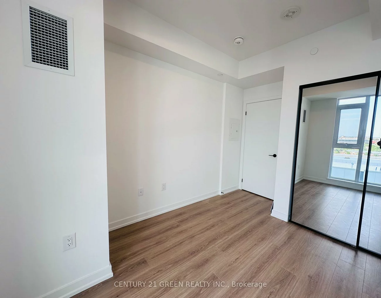 10, Lagerfeld, Northwest Brampton, Brampton