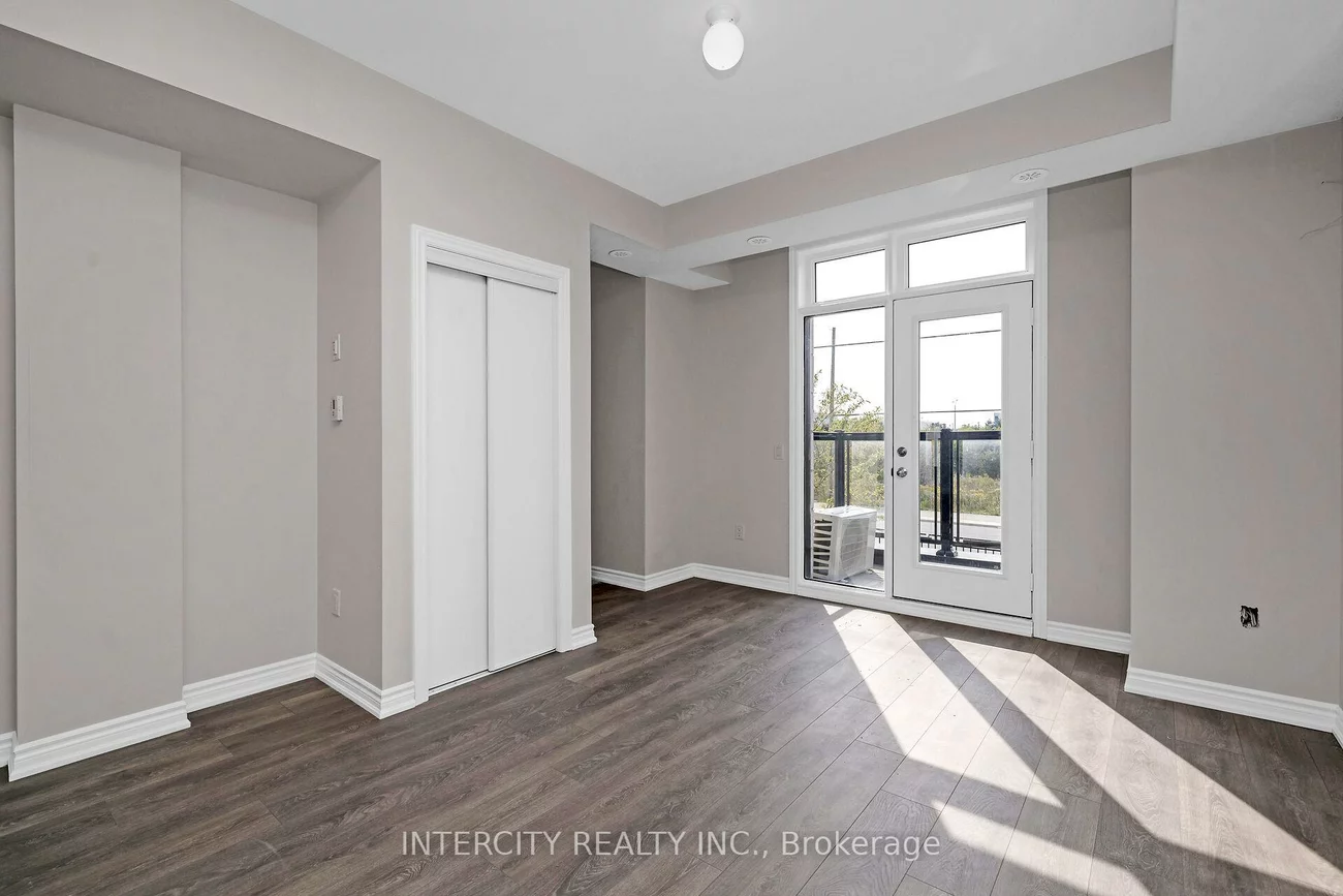 30, Halliford, Goreway Drive Corridor, Brampton