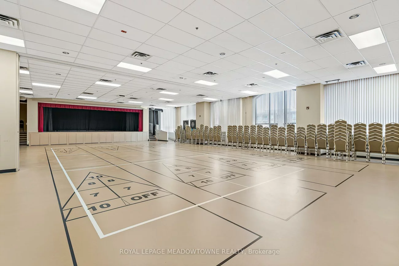 35, Via Rosedale, Sandringham-Wellington, Brampton