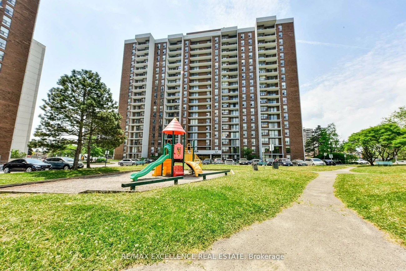 17, KNIGHTSBRIDGE, Queen Street Corridor, Brampton