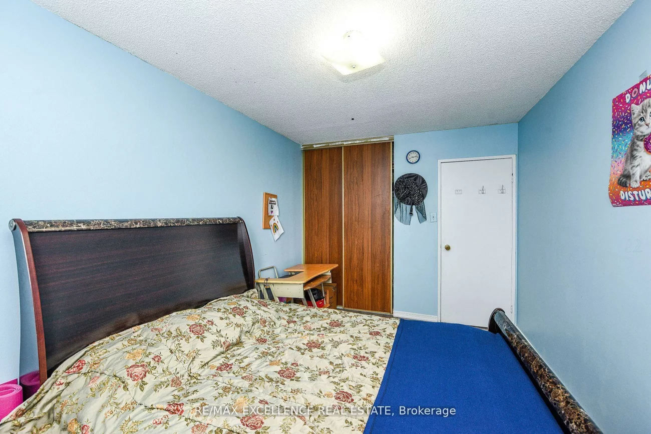 17, KNIGHTSBRIDGE, Queen Street Corridor, Brampton