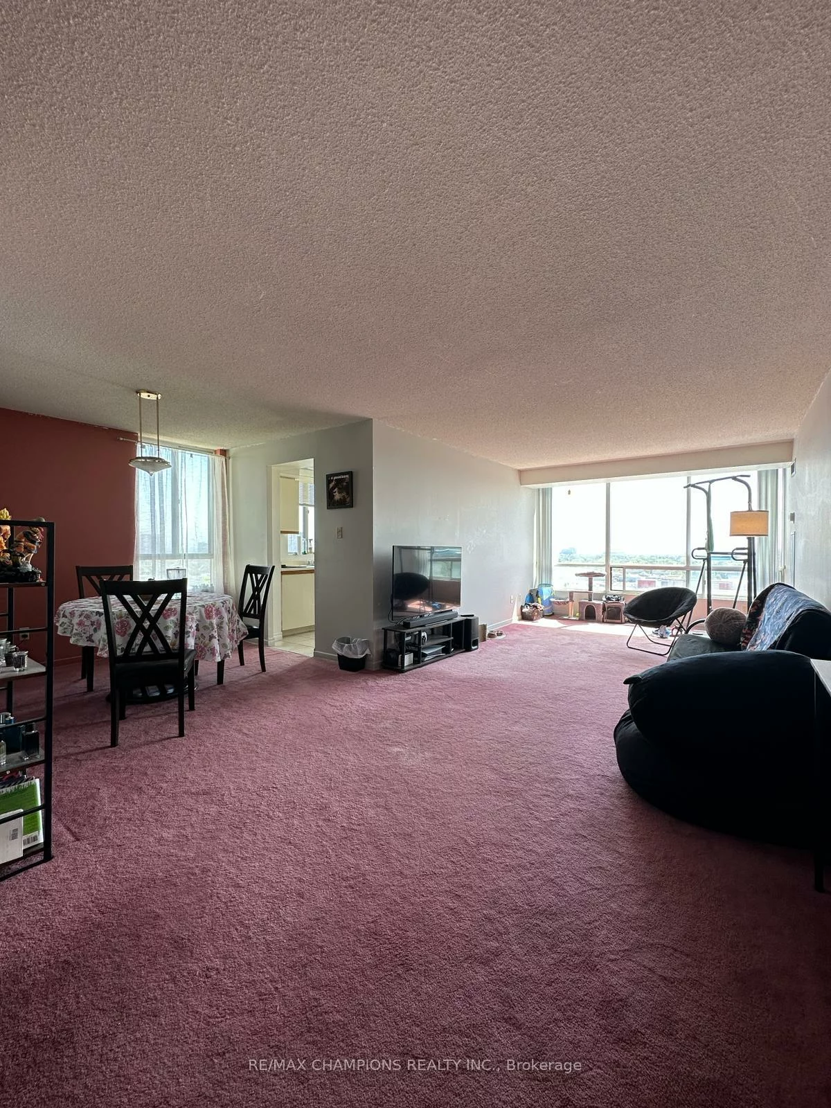 26, Hanover, Queen Street Corridor, Brampton