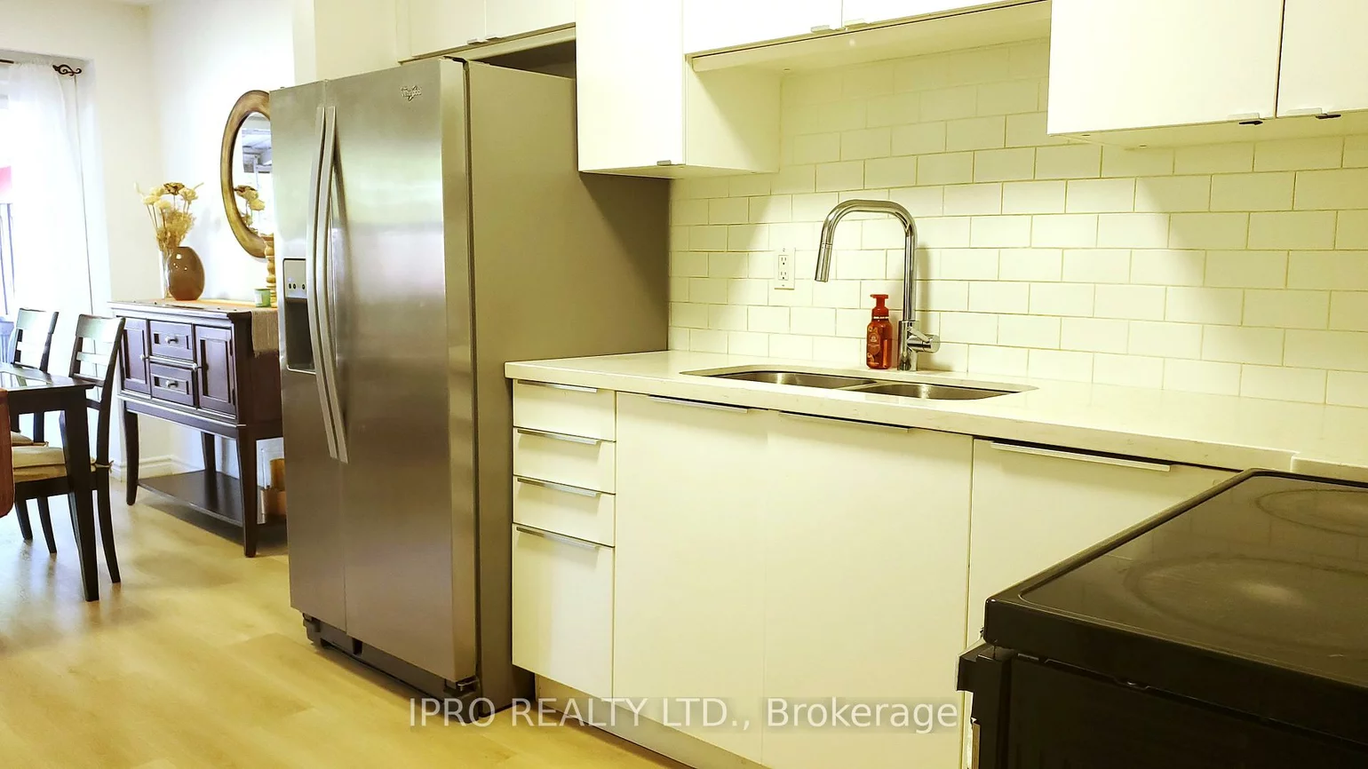 6, Carisbrooke, Central Park, Brampton