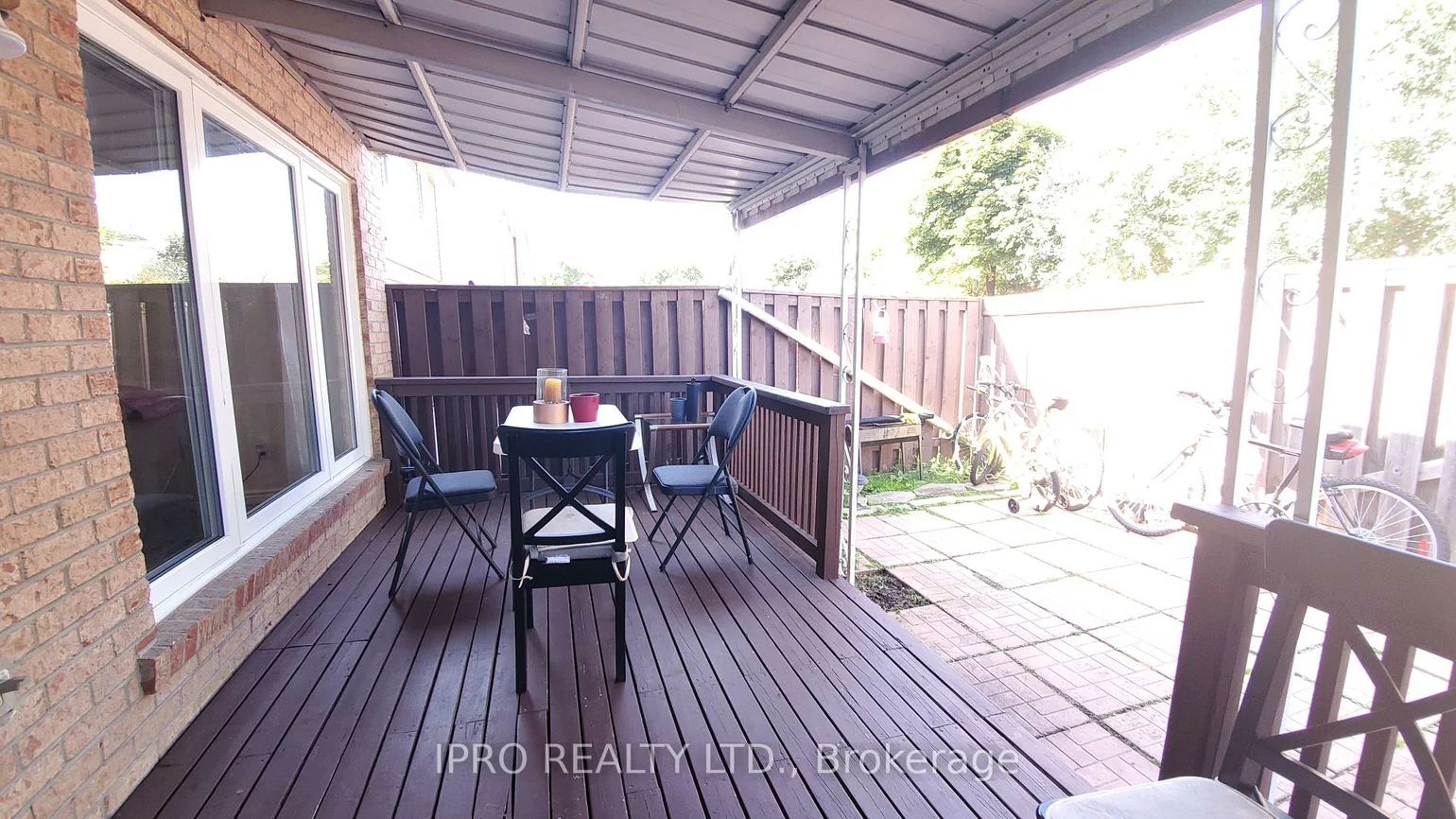 6, Carisbrooke, Central Park, Brampton