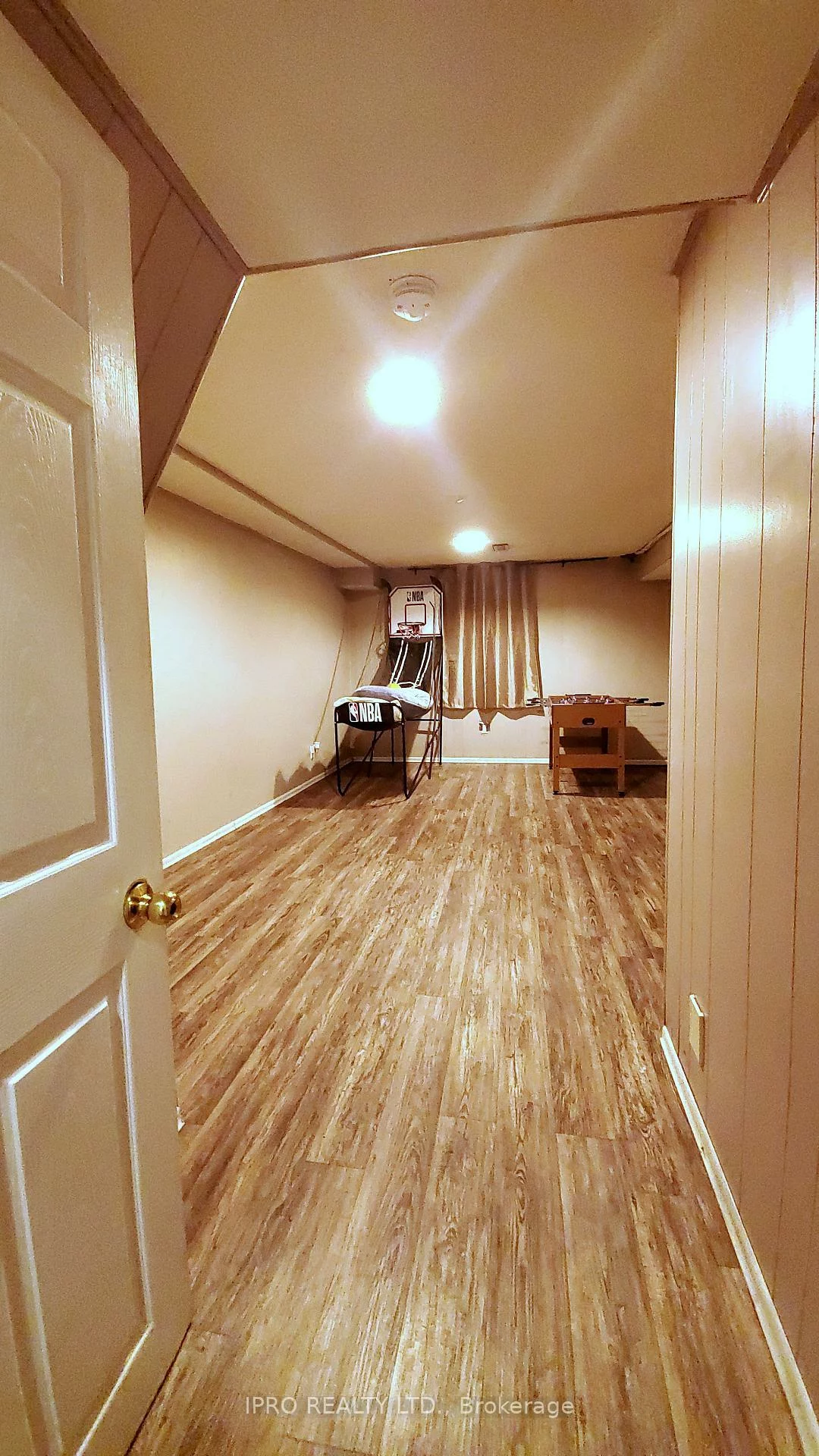 6, Carisbrooke, Central Park, Brampton