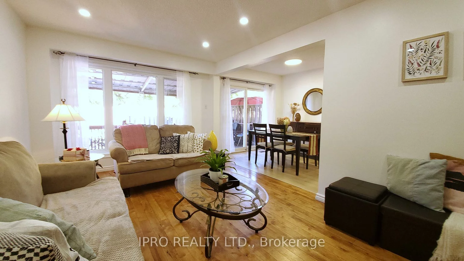 6, Carisbrooke, Central Park, Brampton