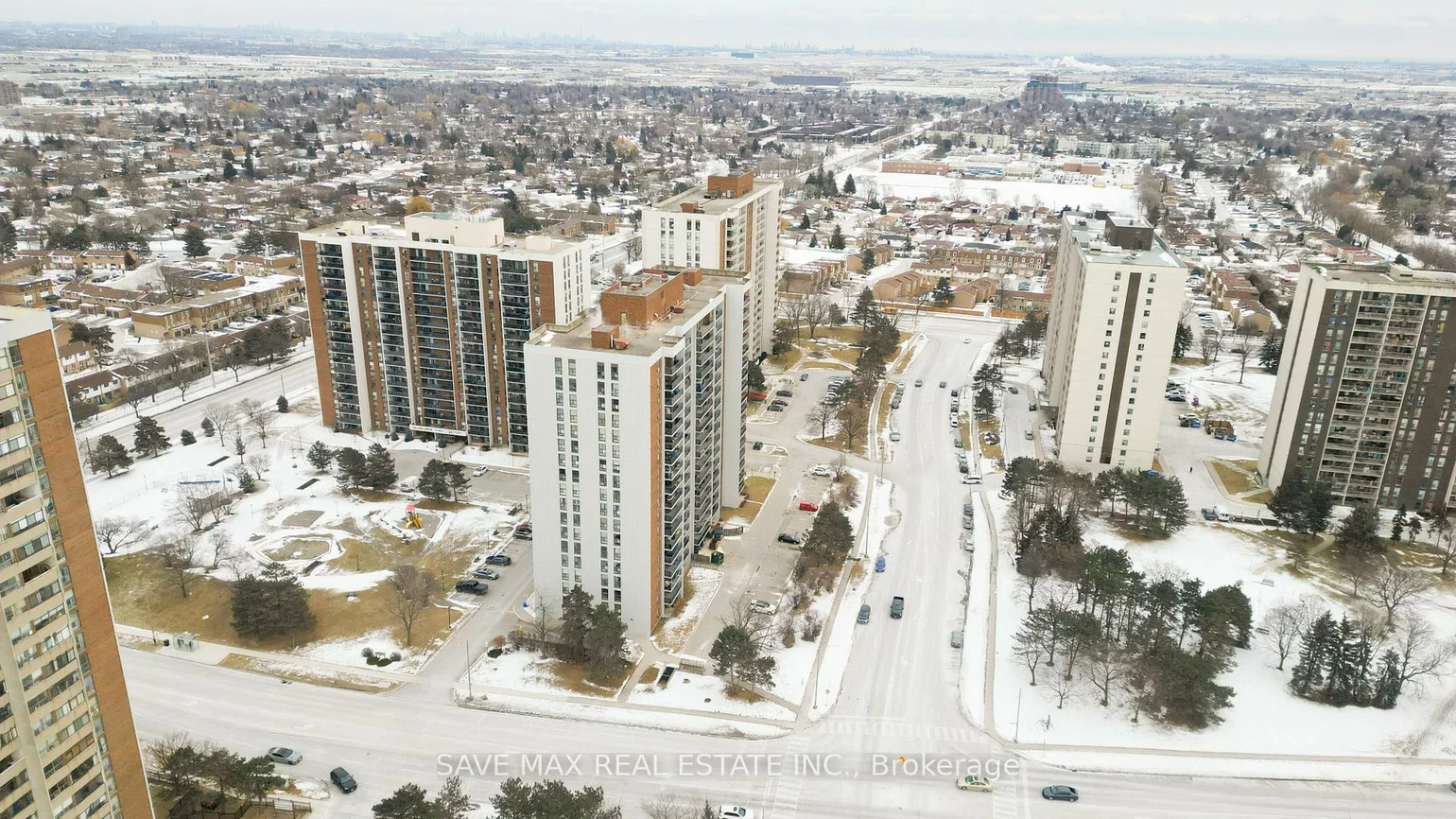 17, Knightsbridge, Queen Street Corridor, Brampton
