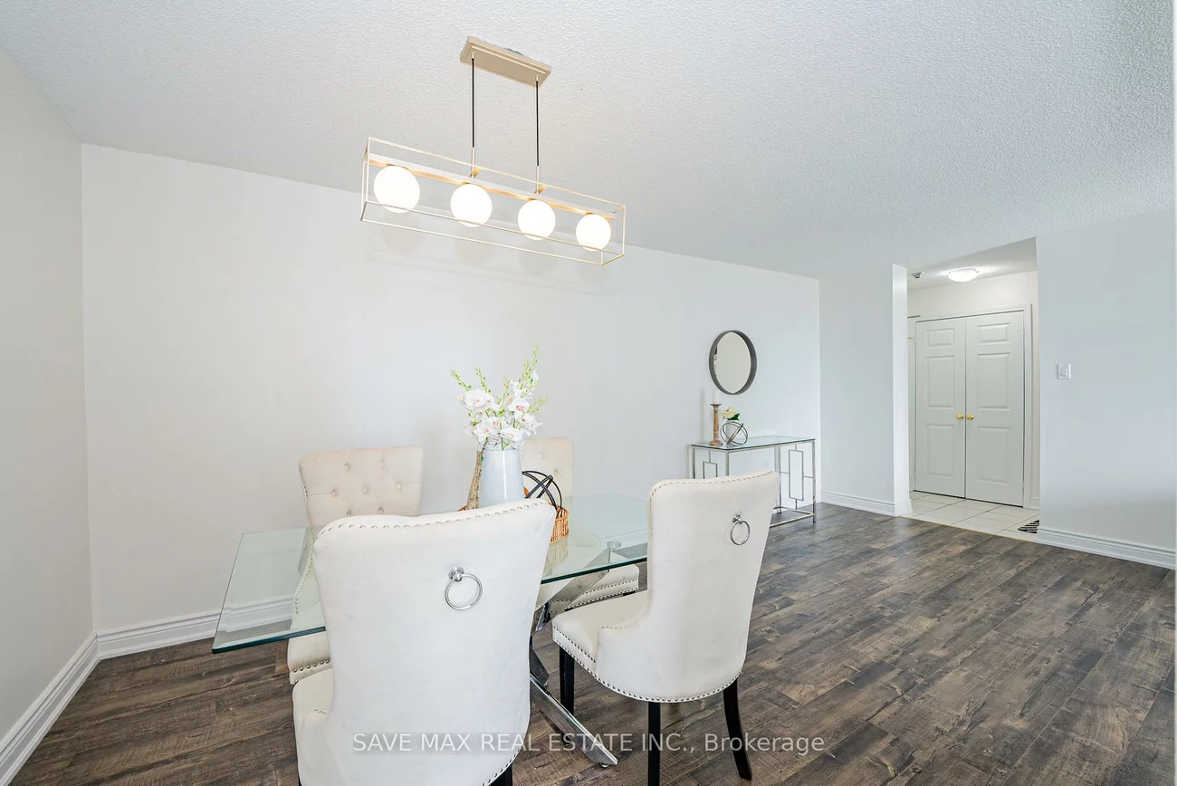 17, Knightsbridge, Queen Street Corridor, Brampton