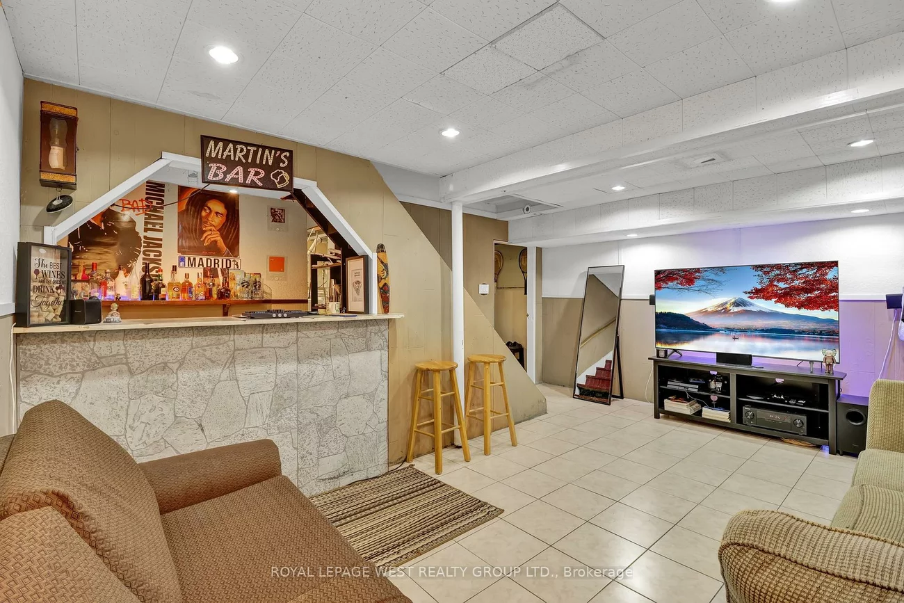 91, Foster, Brampton North, Brampton