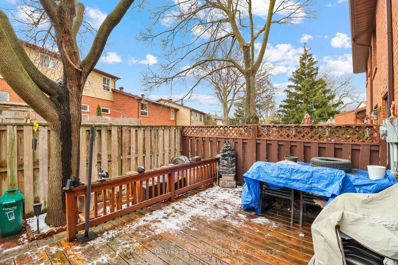 91, Foster, Brampton North, Brampton
