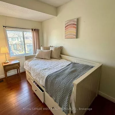 91, Foster, Brampton North, Brampton