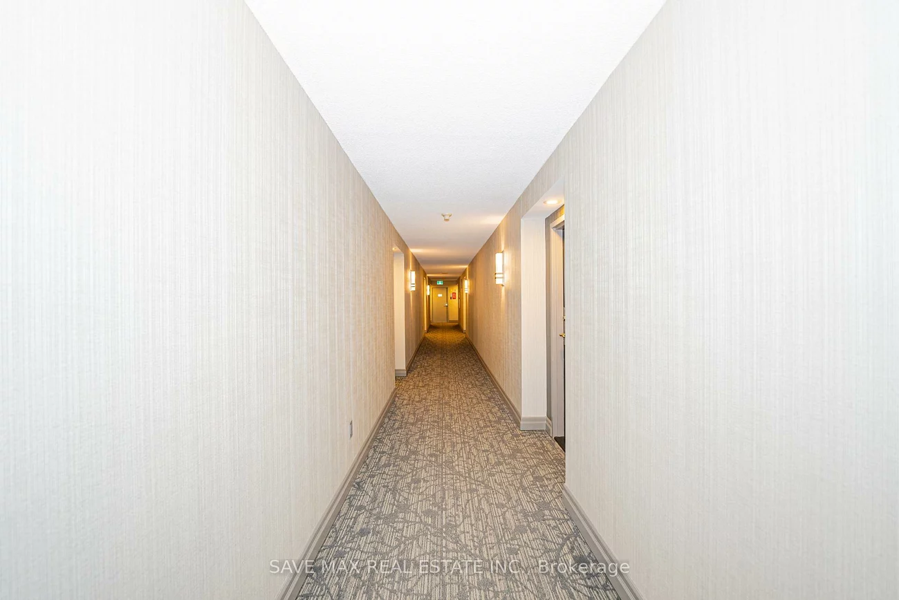 10, Laurelcrest, Queen Street Corridor, Brampton