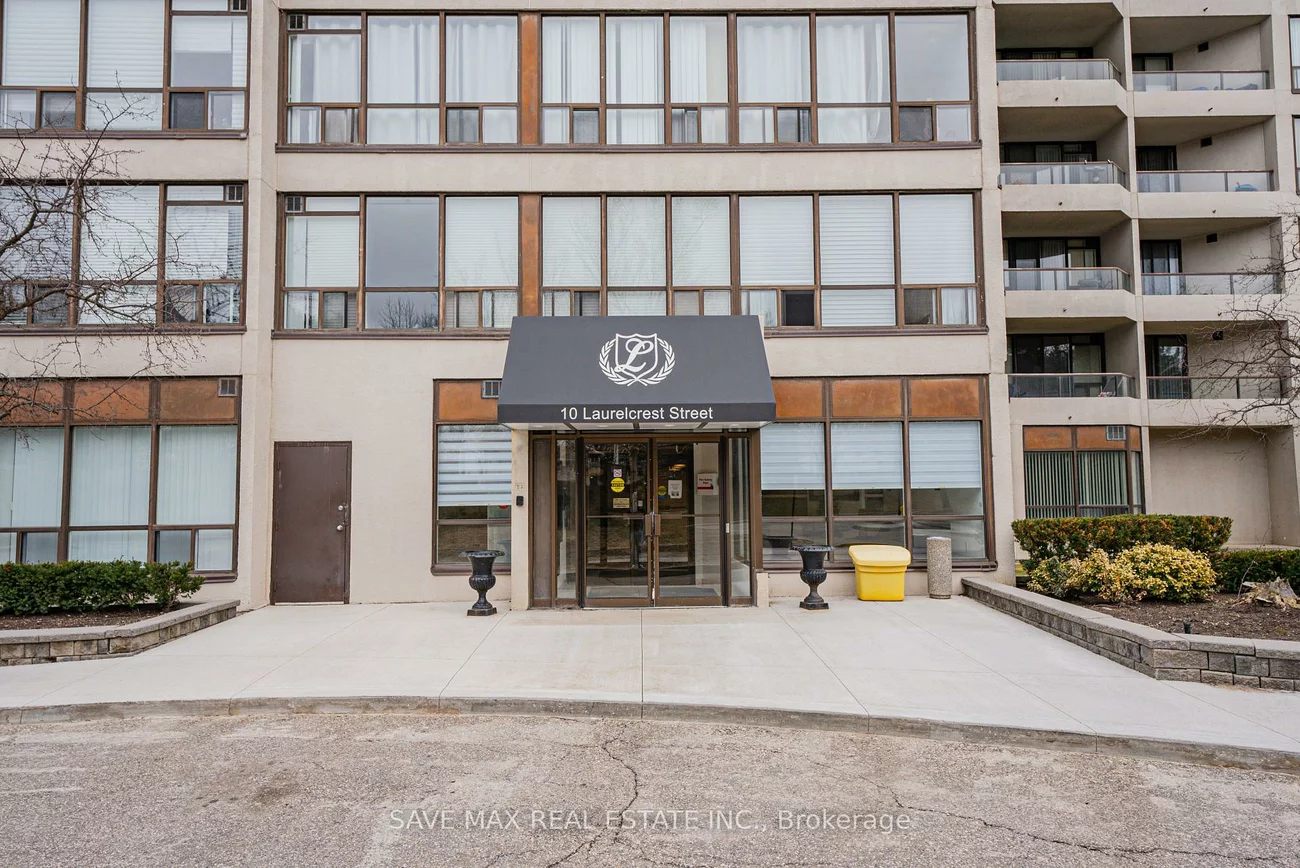 10, Laurelcrest, Queen Street Corridor, Brampton