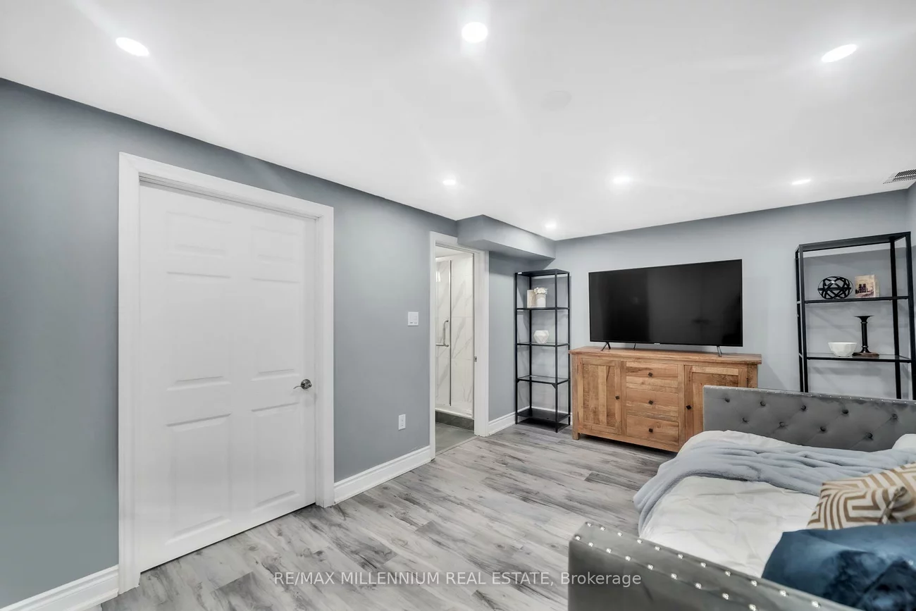 399, Vodden, Madoc, Brampton