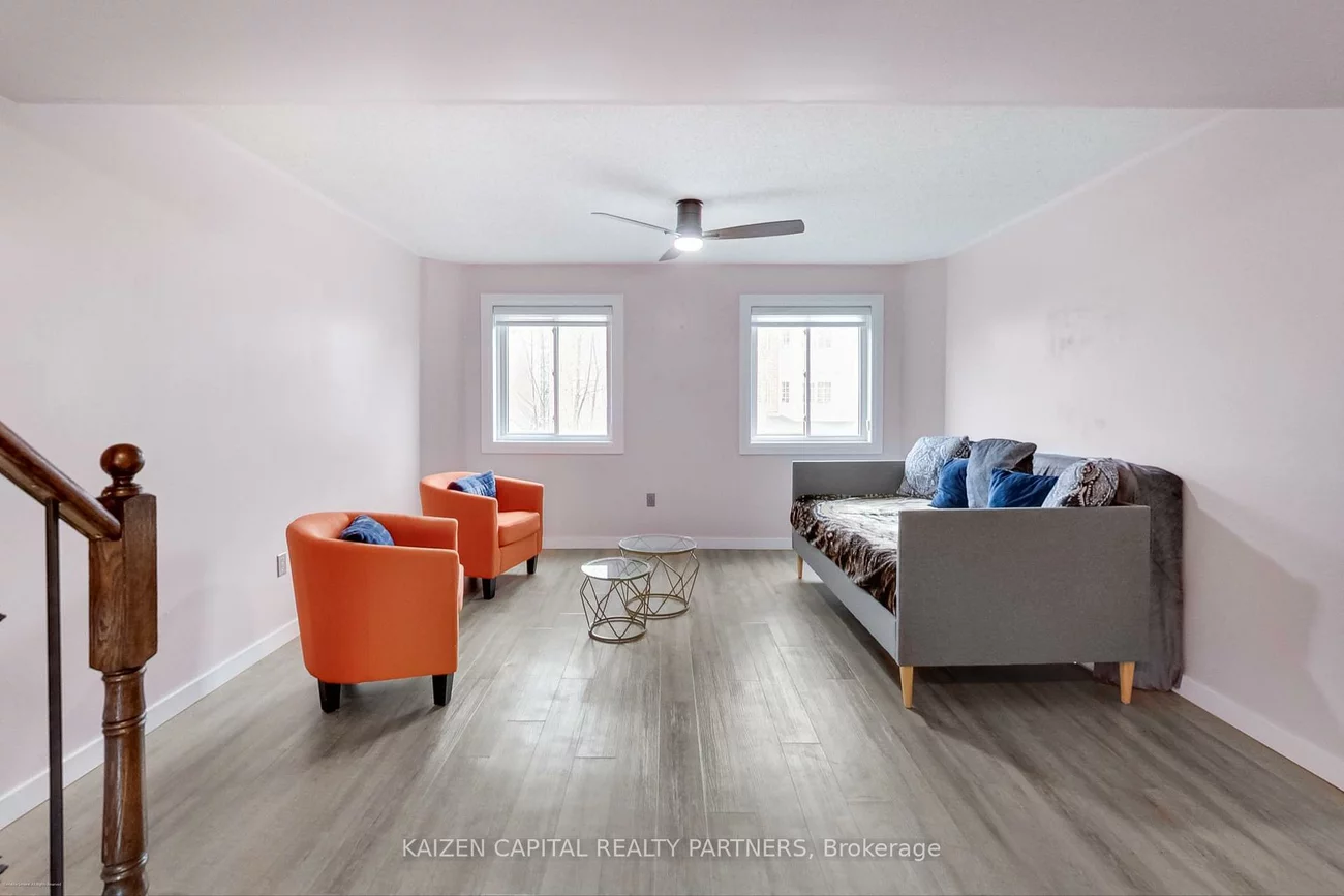 98, Spadina, Brampton West, Brampton