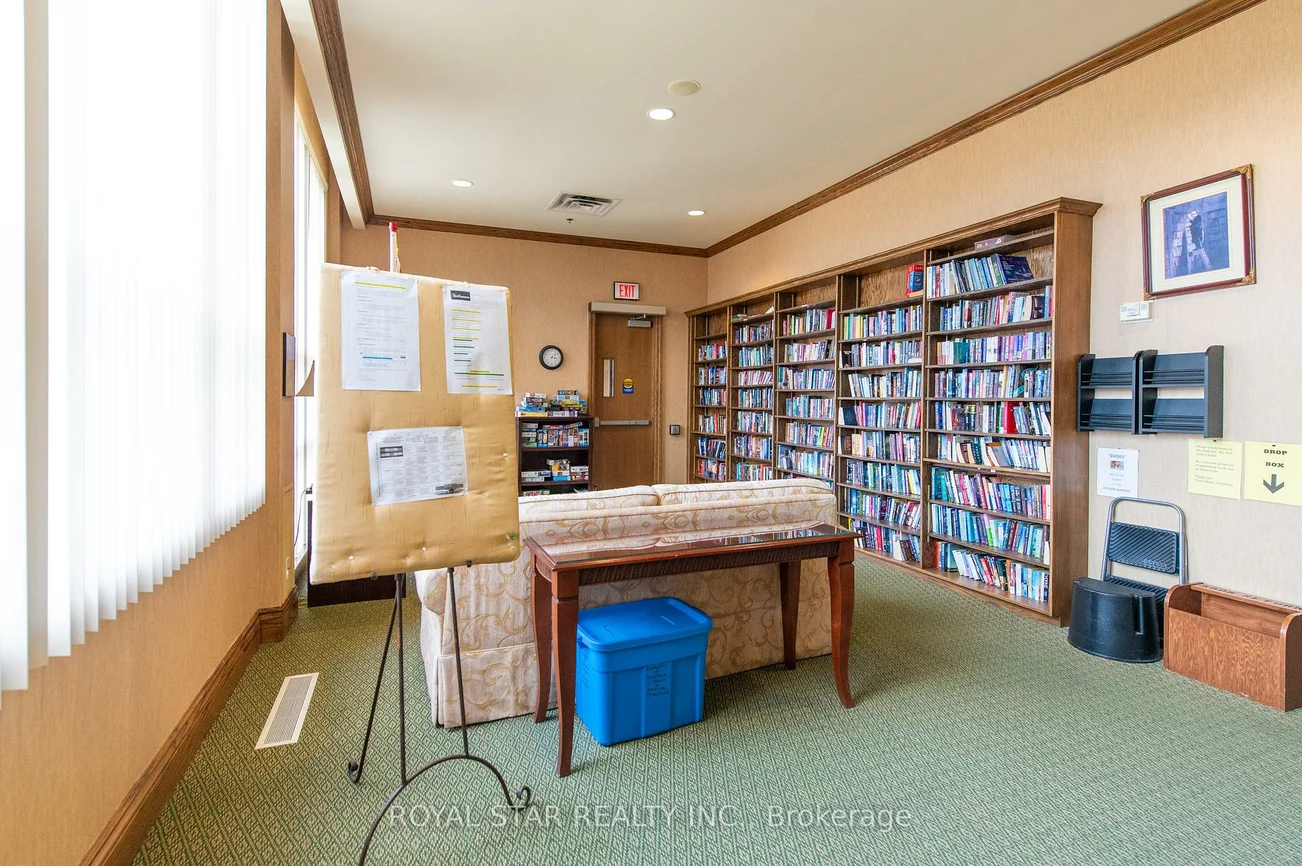40, Via Rosedale, Sandringham-Wellington, Brampton