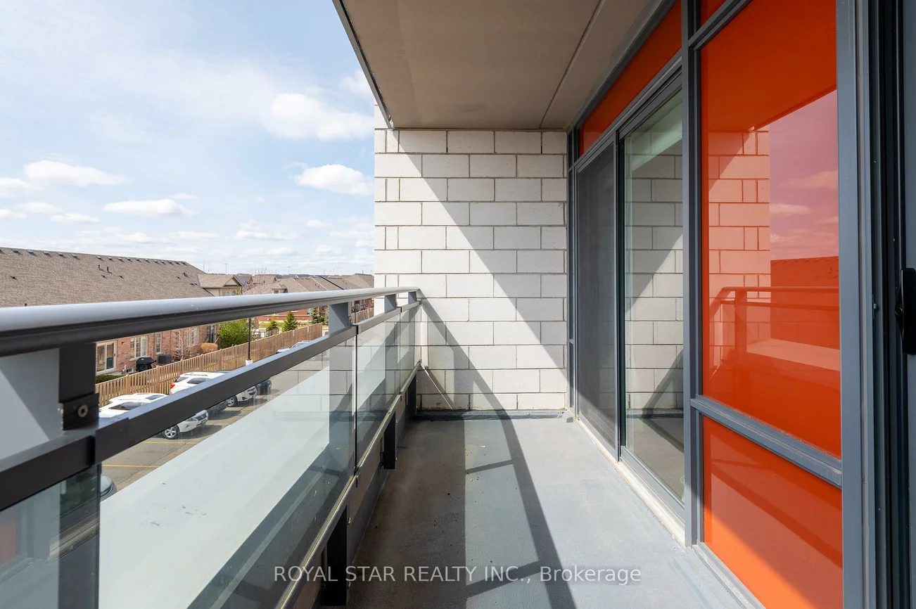 40, Via Rosedale, Sandringham-Wellington, Brampton