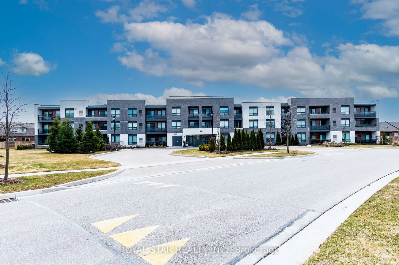 40, Via Rosedale, Sandringham-Wellington, Brampton
