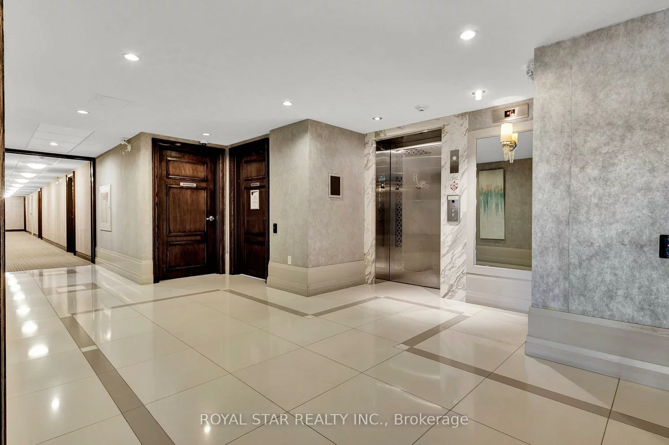 40, Via Rosedale, Sandringham-Wellington, Brampton