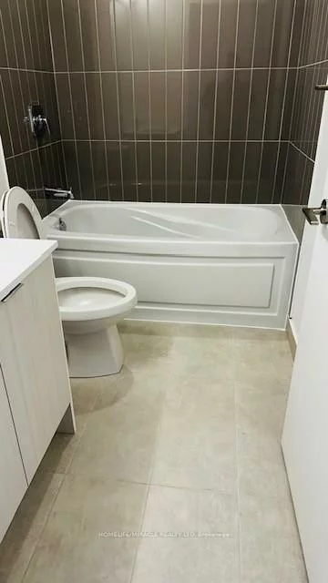225, Malta, Fletcher's Creek South, Brampton