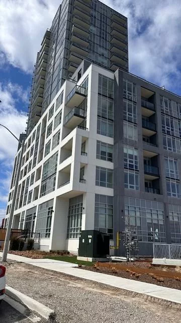 225, Malta, Fletcher's Creek South, Brampton