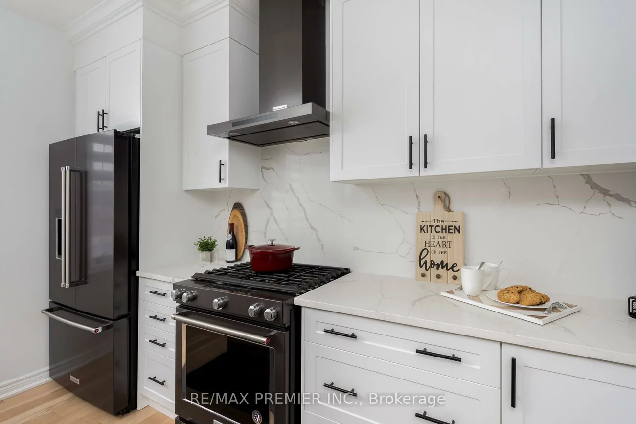 42, Overlea, Sandringham-Wellington, Brampton