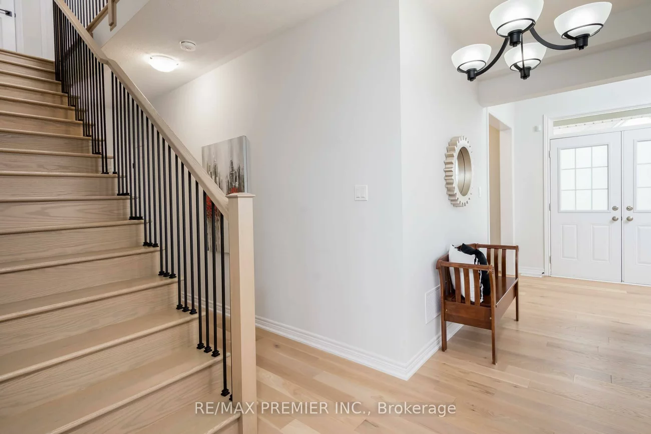 42, Overlea, Sandringham-Wellington, Brampton