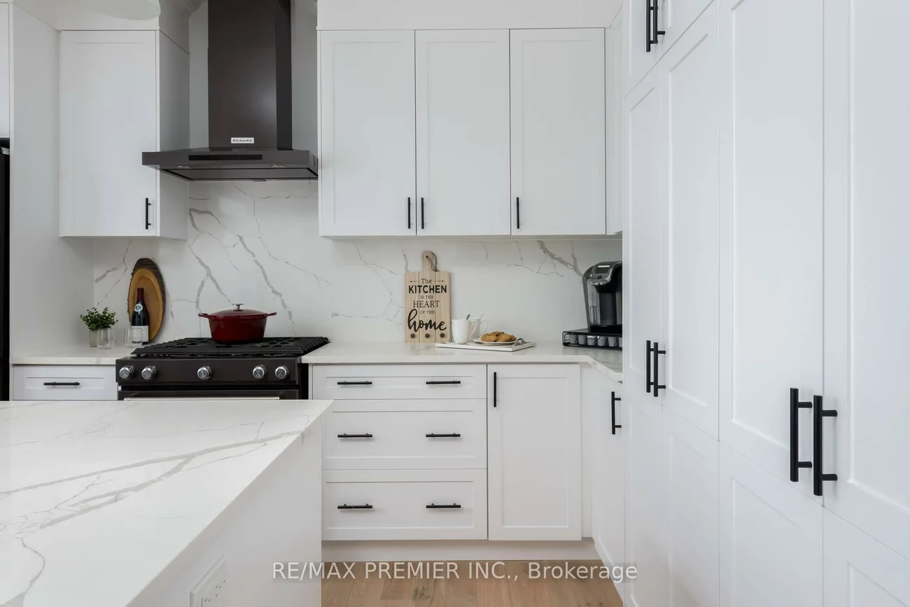 42, Overlea, Sandringham-Wellington, Brampton