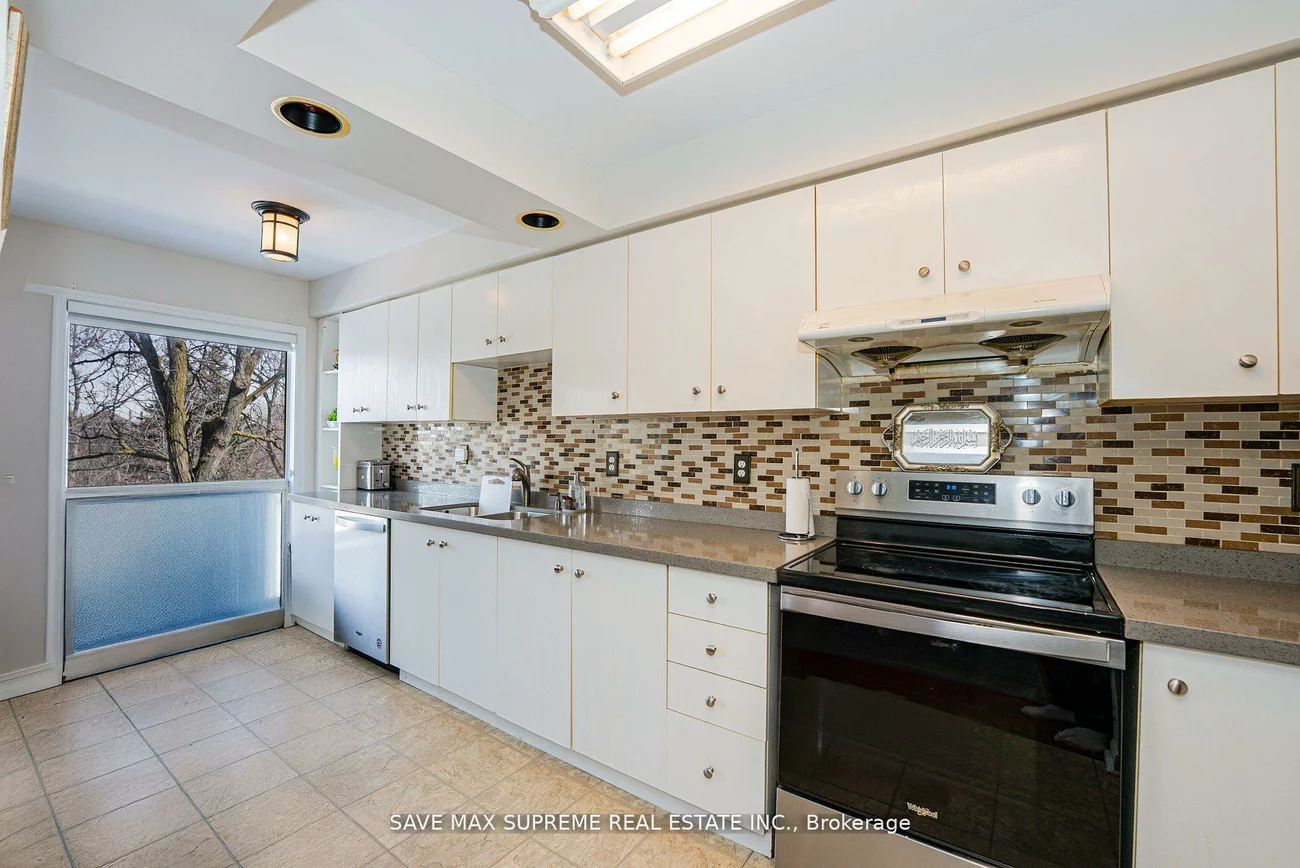 2, Clay Brick, Brampton North, Brampton