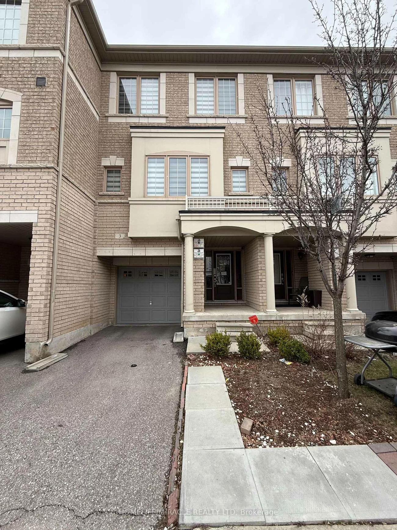 3, Abercove, Credit Valley, Brampton