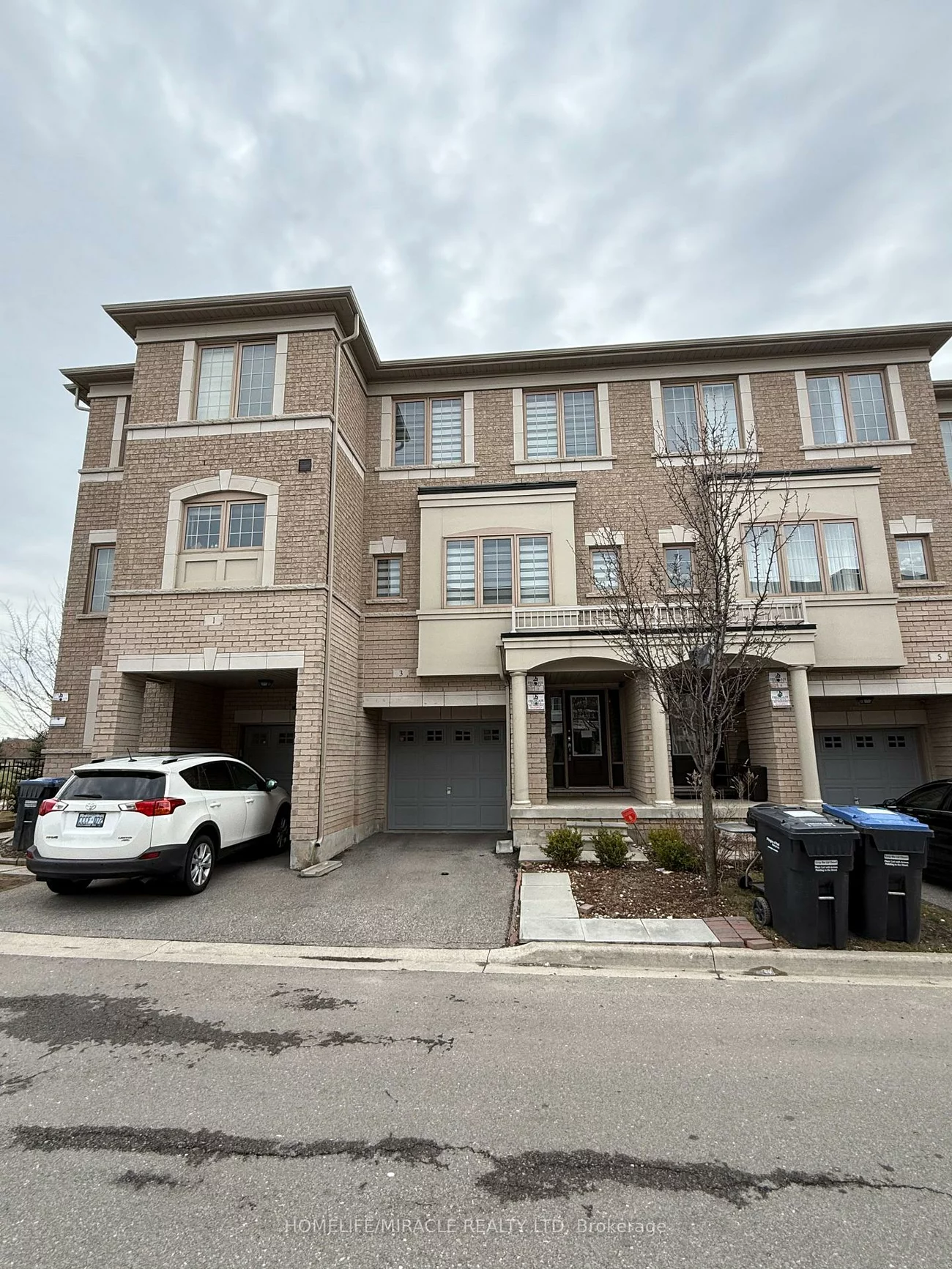 3, Abercove, Credit Valley, Brampton