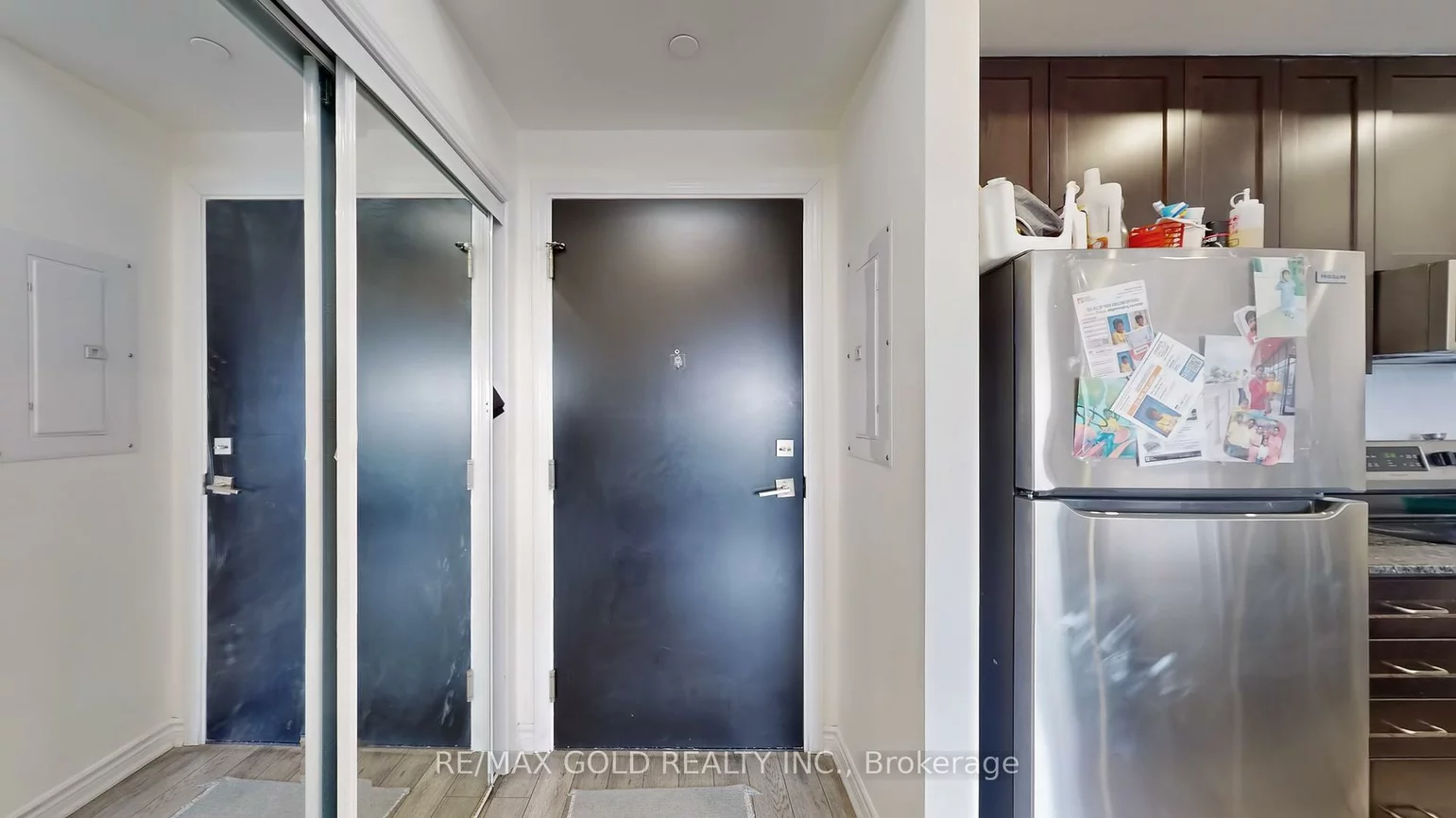 200, Lagerfeld, Northwest Brampton, Brampton