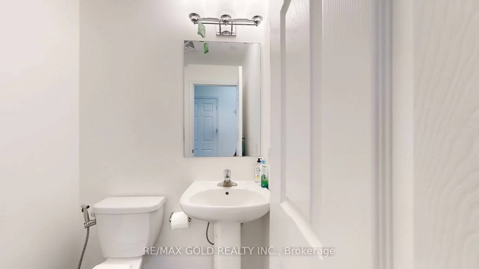 200, Lagerfeld, Northwest Brampton, Brampton