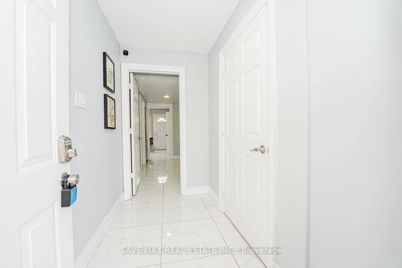 282, Fleetwood, Southgate, Brampton