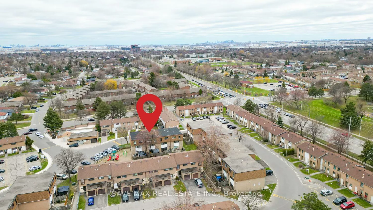 282, Fleetwood, Southgate, Brampton
