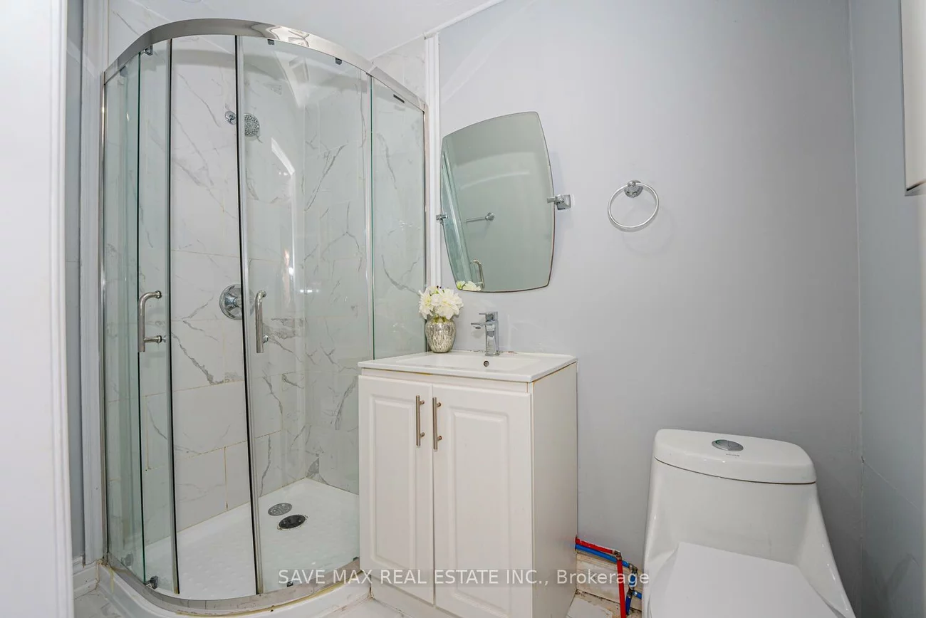 282, Fleetwood, Southgate, Brampton