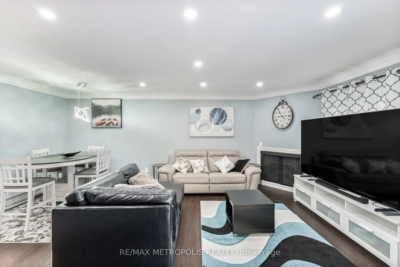 21, Hetherington, Central Park, Brampton