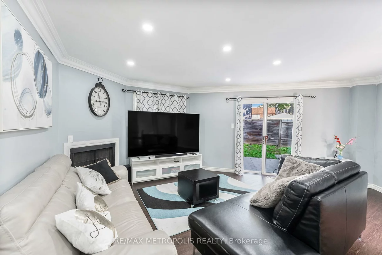 21, Hetherington, Central Park, Brampton