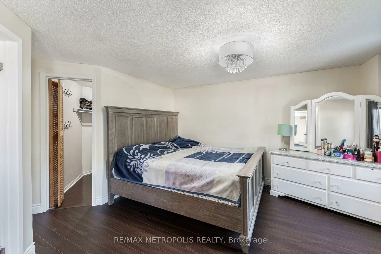21, Hetherington, Central Park, Brampton