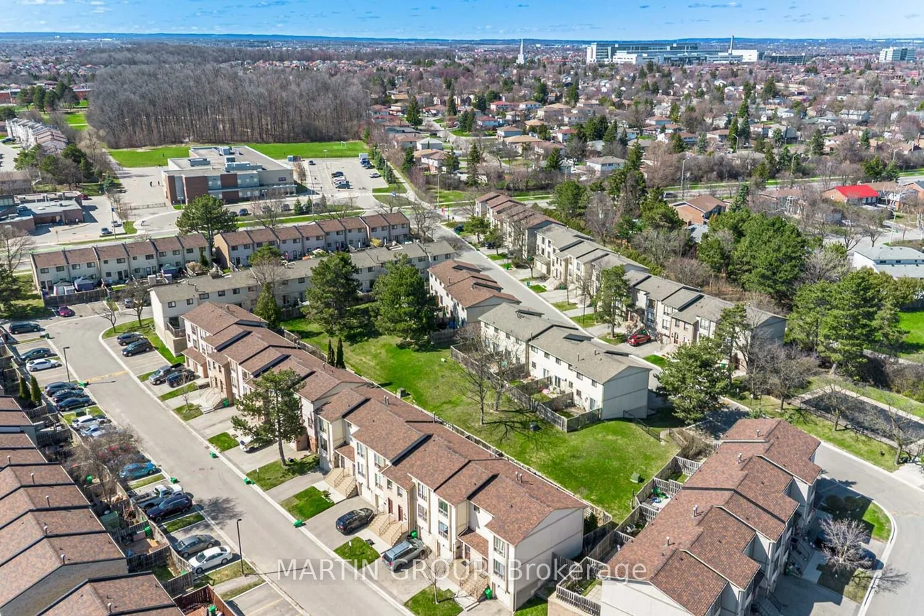 36, Guildford, Central Park, Brampton