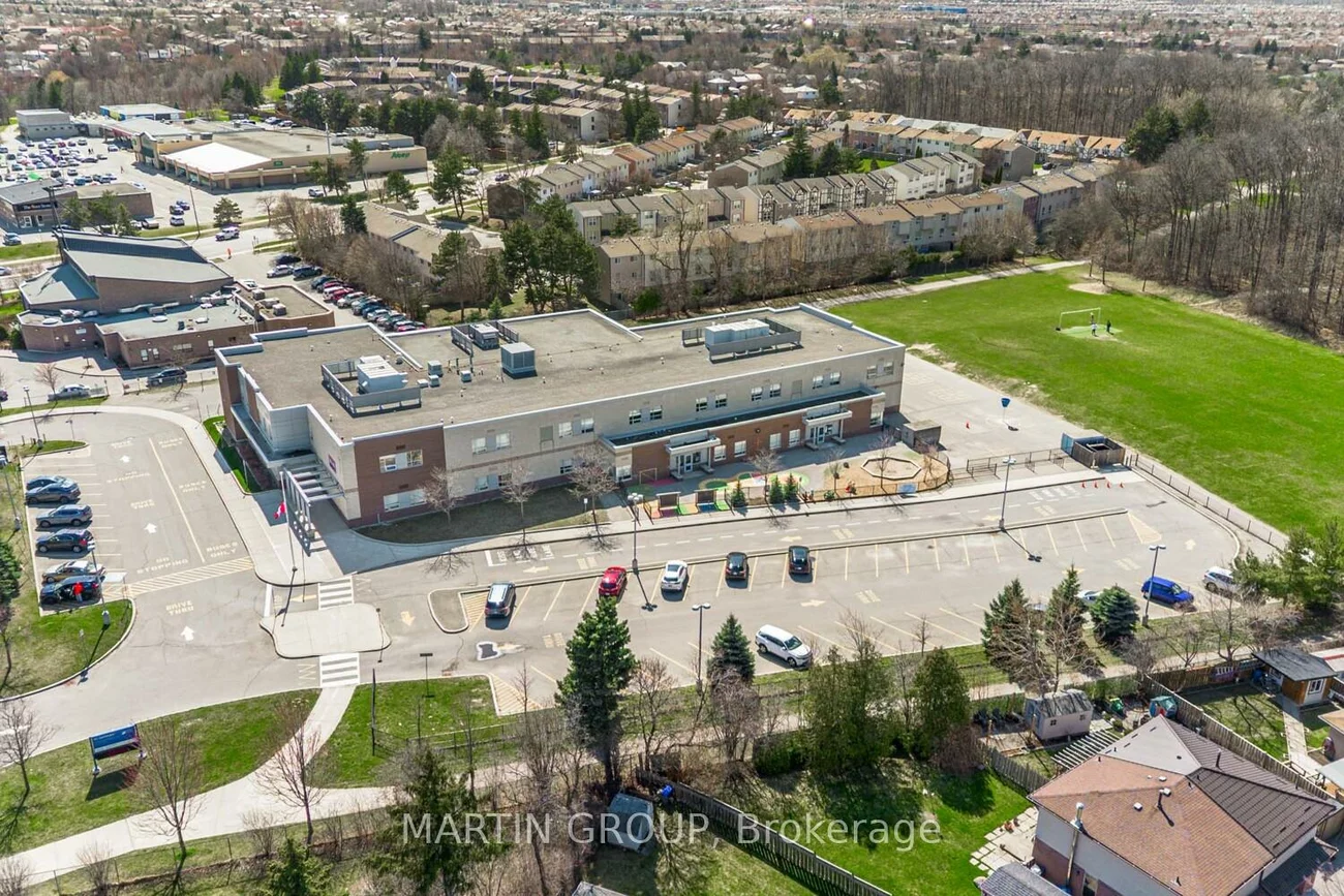 36, Guildford, Central Park, Brampton