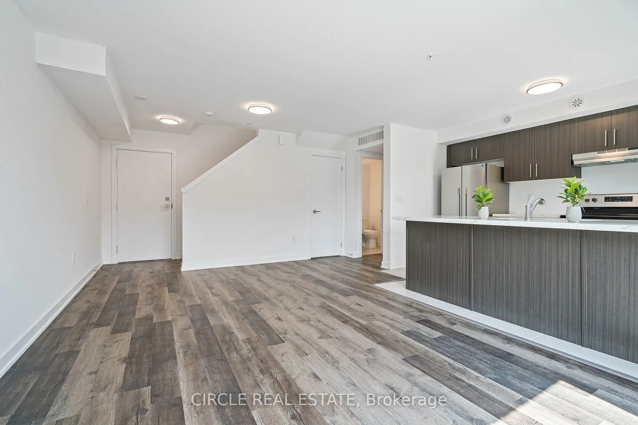 175, Veterans, Northwest Brampton, Brampton
