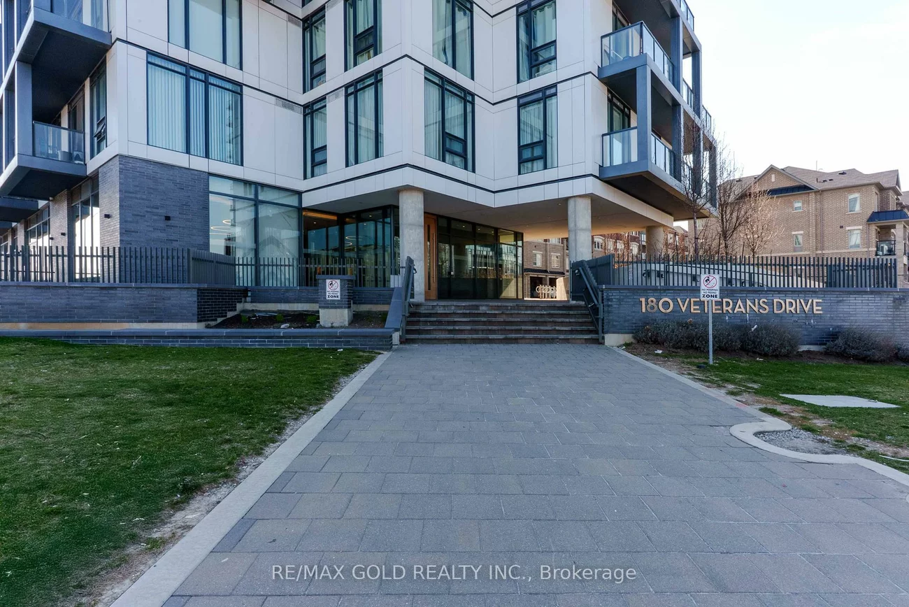 180, Veterans, Northwest Brampton, Brampton